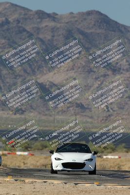 media/Oct-24-2025-Doghouse Garage (Fri) [[783d2ff07a]]/3-Intermediate/Session 2 (Turns 16 and 17 Exit)/